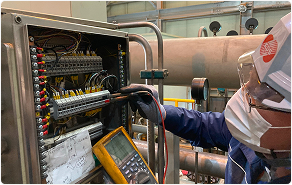 Control and Instrumentation Equipment Diagnosis Photo 2